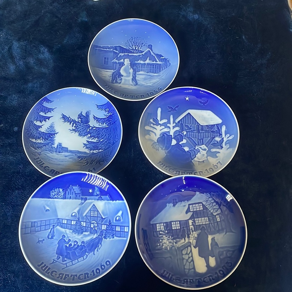 Vintage bing and grondahl plates